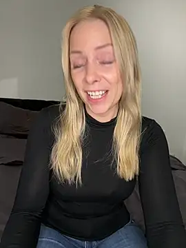 Snapshot of emily-becker22 chatting on March 6, 2026, 7:10 pm emily-becker22 online show from March 6, 2026, 7:10 pm