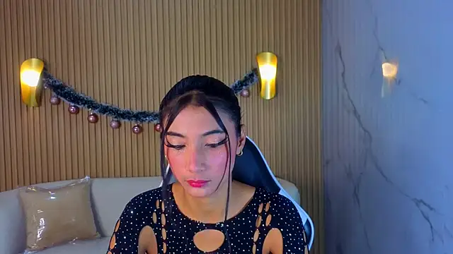 Snapshot of Perla_Moon_Tx chatting on February 6, 2026, 12:41 pm Perla Moon Tx online show from February 6, 2026, 12:41 pm