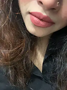 riya sharma11 online show from March 31, 2026, 11:16 pm