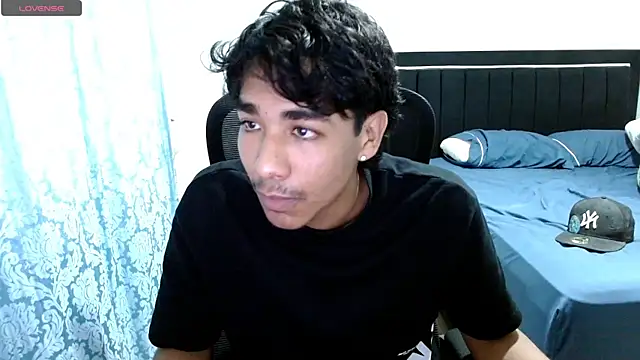 Pedestal diamant online show from March 14, 2026, 11:10 pm