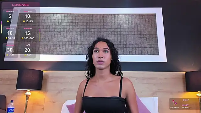 Chloee  Adams online show from May 25, 2026, 8:48 pm