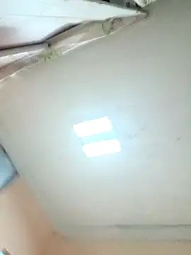 Snapshot of CubanoxxxSex chatting on February 28, 2026, 7:31 am CubanoxxxSex online show from February 28, 2026, 7:31 am