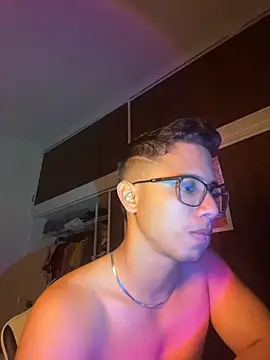 Gael Velaryx online show from April 6, 2026, 4:46 am