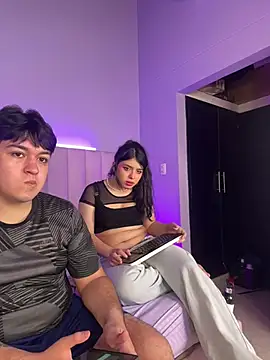 EmilyAndAndrew online show from April 21, 2026, 4:30 am