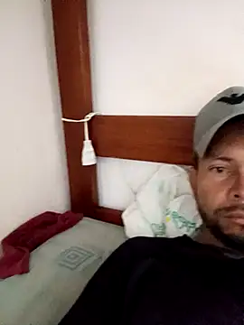 Snapshot of Branquinho-k chatting on February 7, 2026, 11:47 am Branquinho-k online show from February 7, 2026, 11:47 am