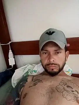 Snapshot of Branquinho-k chatting on February 8, 2026, 9:07 pm Branquinho-k online show from February 8, 2026, 9:07 pm