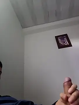 elvaquero06 online show from February 15, 2026, 1:35 am