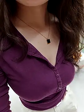 Snapshot of sweet-sasa chatting on March 25, 2026, 2:34 pm sweet-sasa online show from March 25, 2026, 2:34 pm