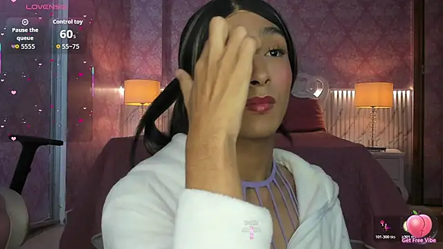 Snapshot of _AdharaSkinny chatting on February 8, 2026, 3:26 pm AdharaSkinny online show from February 8, 2026, 3:26 pm