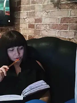 itismyhobby online show from February 28, 2025, 8:50 pm