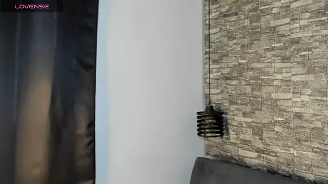 Snapshot of ASHLEY_COLLINS1 chatting on February 19, 2026, 11:39 am ASHLEY COLLINS1 online show from February 19, 2026, 11:39 am