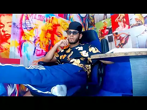 warmNoah online show from April 6, 2026, 6:31 pm