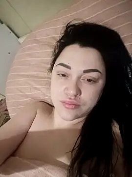 Snapshot of Annetta_Miranda chatting on February 18, 2026, 8:54 am Annetta Miranda online show from February 18, 2026, 8:54 am