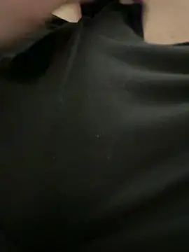 Snapshot of rawboy_ chatting on April 5, 2026, 2:03 pm rawboy online show from April 5, 2026, 2:03 pm