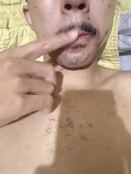 MOREN044 online show from February 17, 2026, 2:41 am