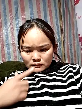 Snapshot of Luminana chatting on February 11, 2026, 3:44 am Luminana online show from February 11, 2026, 3:44 am