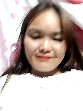 Snapshot of Luminana chatting on March 1, 2026, 3:41 am Luminana online show from March 1, 2026, 3:41 am