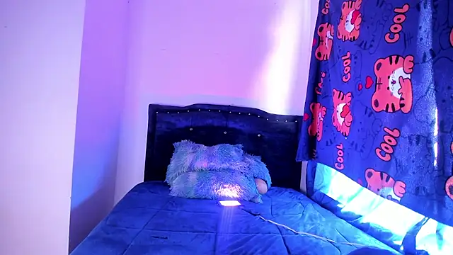 sexy diablaa online show from April 4, 2026, 12:35 pm