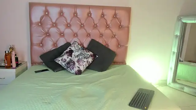 Ashtart 1 online show from April 1, 2026, 3:29 am