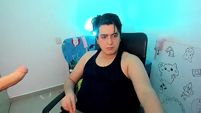 SmoothBear  online show from February 12, 2026, 11:55 pm