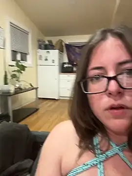 Naomi Blaire online show from March 23, 2026, 5:55 am