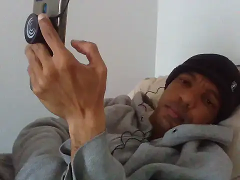 Snapshot of lavelle26 chatting on February 16, 2026, 8:21 am lavelle26 online show from February 16, 2026, 8:21 am