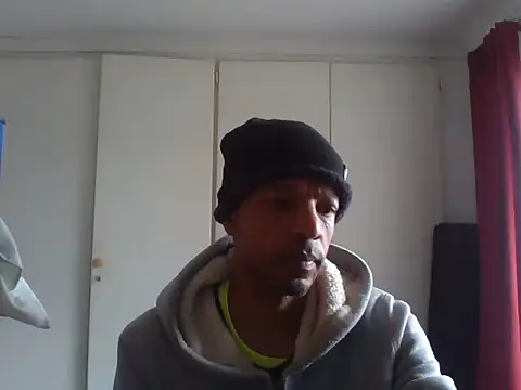 lavelle26 online show from April 8, 2026, 7:41 am