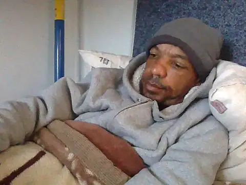 lavelle26 online show from April 28, 2026, 8:08 am