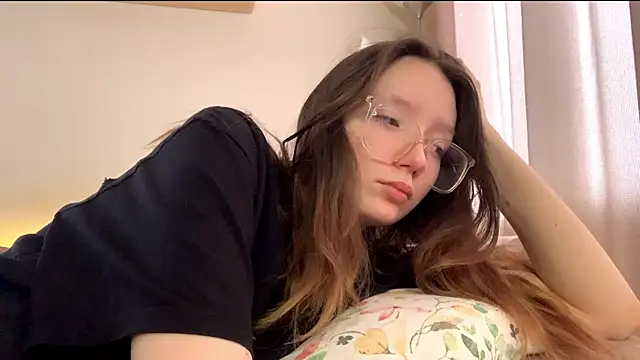 Snapshot of LakendraNoren chatting on February 8, 2026, 6:06 am LakendraNoren online show from February 8, 2026, 6:06 am