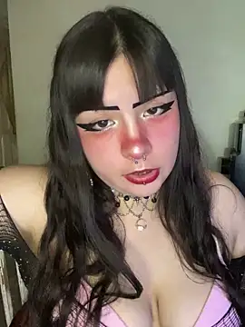 ugly shinii99 online show from April 15, 2026, 12:23 pm