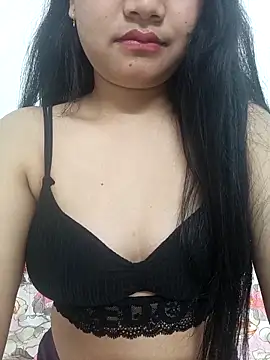 Snapshot of EliraMoon chatting on February 26, 2026, 5:12 pm EliraMoon online show from February 26, 2026, 5:12 pm