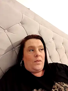 louisa36 online show from March 17, 2026, 10:02 pm