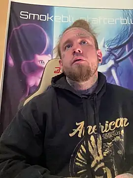 Smokebluntafterblunt online show from February 9, 2026, 3:16 pm