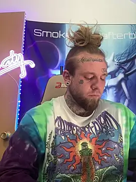 Smokebluntafterblunt online show from February 25, 2026, 5:44 pm