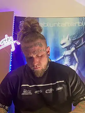 Smokebluntafterblunt online show from February 27, 2026, 1:27 am