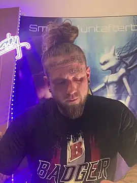 Smokebluntafterblunt online show from April 2, 2026, 11:57 pm