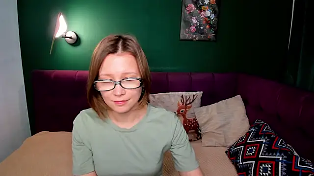 EmmaEthereal online show from April 16, 2026, 1:39 am