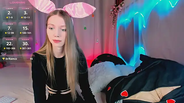 lada2k4 online show from April 2, 2026, 5:49 am