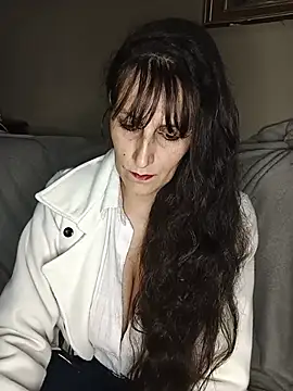 Abril38 online show from May 15, 2026, 6:37 pm