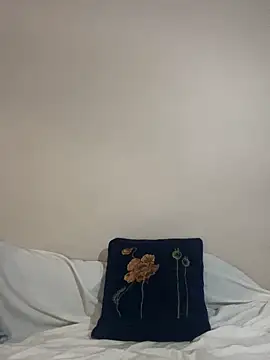 kentrella04 online show from February 22, 2026, 8:07 pm