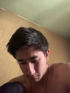 Snapshot of baron5008 chatting on February 17, 2026, 9:17 am baron5008 online show from February 17, 2026, 9:17 am