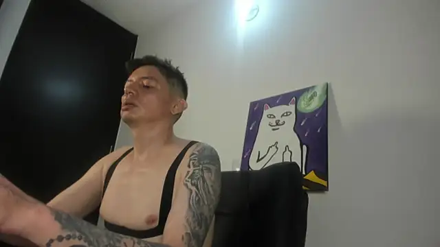 Thommas8a online show from February 24, 2026, 4:21 am