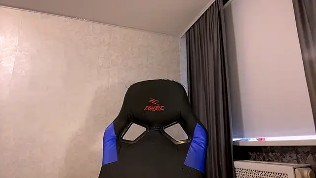 Snapshot of TaliCaan chatting on February 11, 2026, 12:32 pm TaliCaan online show from February 11, 2026, 12:32 pm