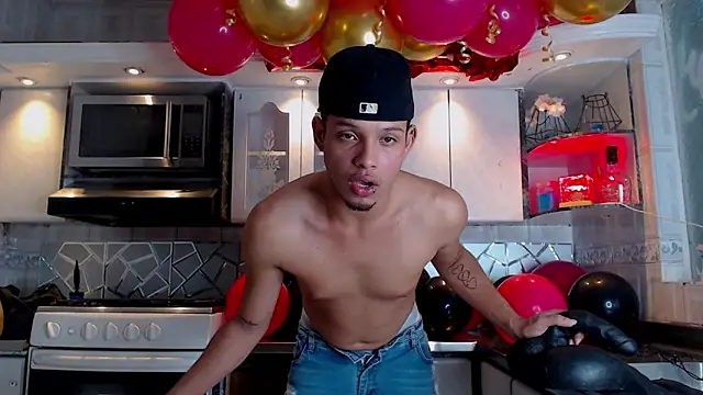 Snapshot of Gael_zambrano chatting on February 11, 2026, 6:13 pm Gael zambrano online show from February 11, 2026, 6:13 pm