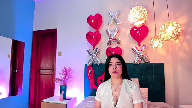 Snapshot of ValeriaBlythe chatting on February 13, 2026, 12:01 pm ValeriaBlythe online show from February 13, 2026, 12:01 pm