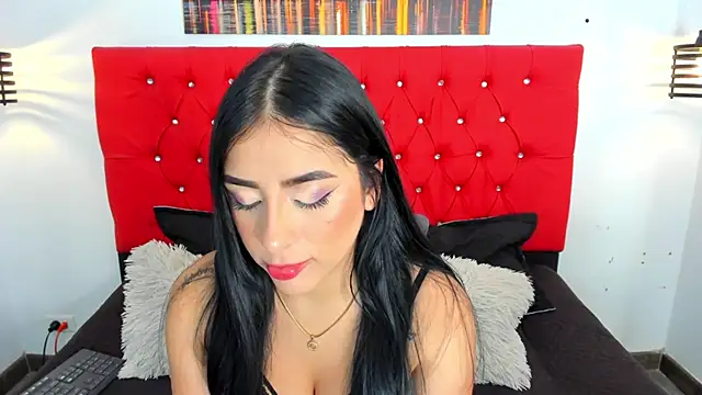 Snapshot of Jessica_bellini chatting on February 15, 2026, 7:51 am Jessica bellini online show from February 15, 2026, 7:51 am