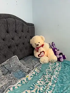 two cam latin online show from April 14, 2026, 3:56 am