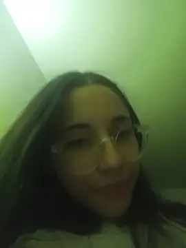 Snapshot of isaaabelaaa chatting on February 15, 2026, 11:45 pm isaaabelaaa online show from February 15, 2026, 11:45 pm