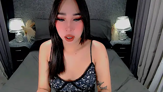 saphira fucks online show from February 28, 2026, 6:31 pm