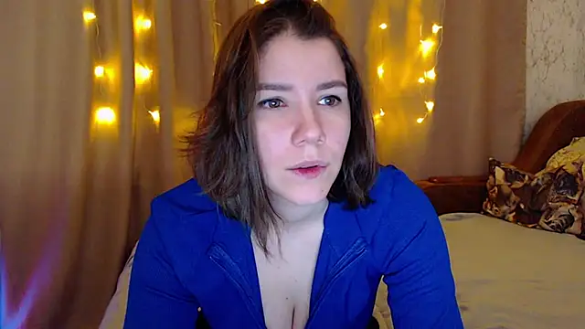 AdelMauds online show from March 27, 2026, 4:29 pm